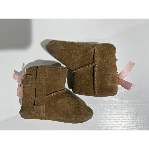 UGG Jesse Bow Baby Ankle Bootie 10084521 Size 2/3 Chestnut - Picture 8 of 8